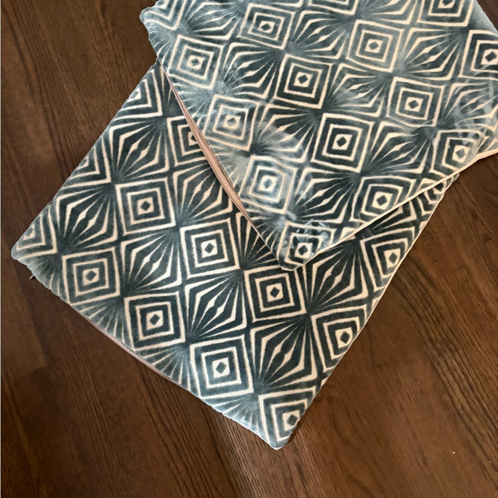 Decorator custom pillow pair, teal blue cut velvet retro diamonds